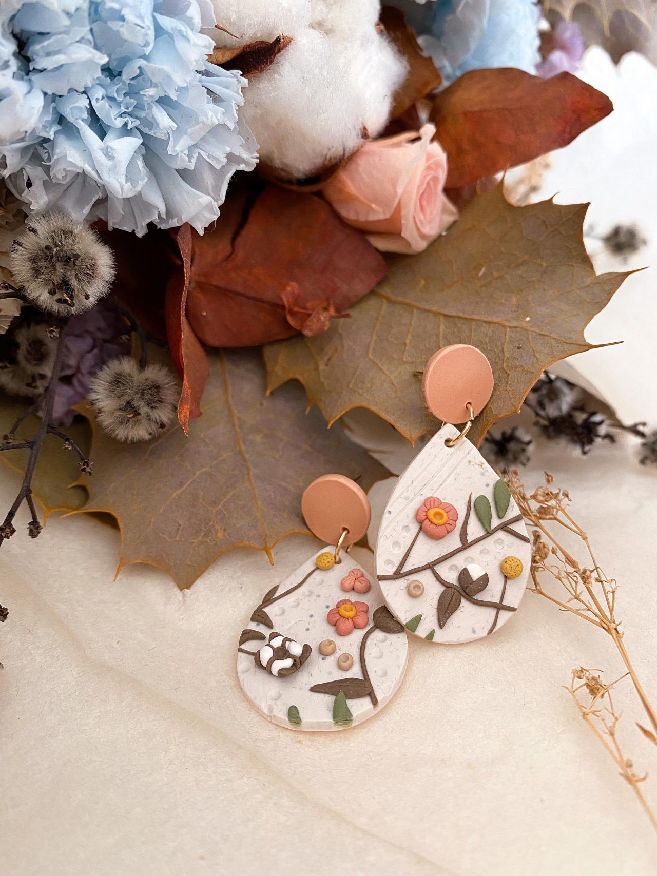 Cotton and clay earrings hotsell